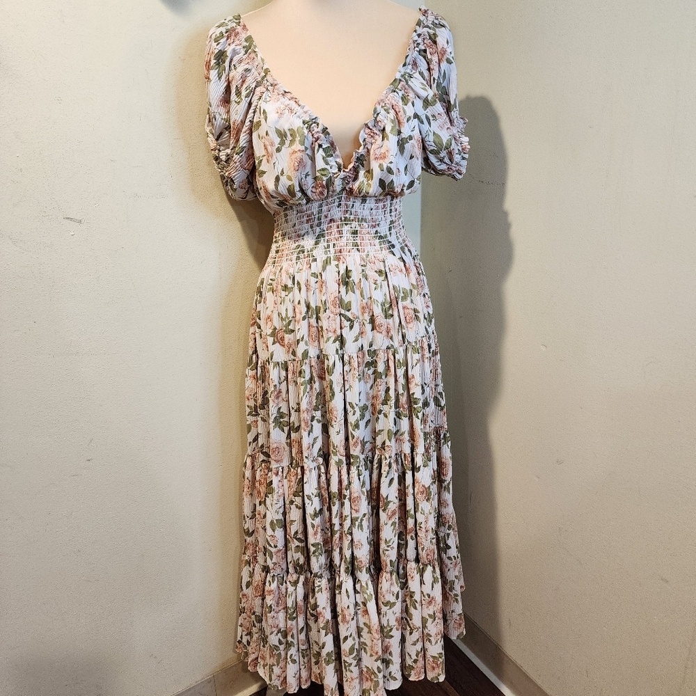 O.P.T Smocked Floral Maxi Dress in Blush & Leaf Green Sz S - Picture 8 of 13